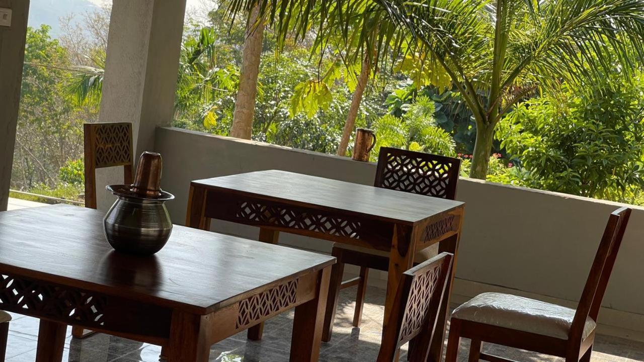 Antharyamin Hotel Thiruvananthapuram Exterior photo